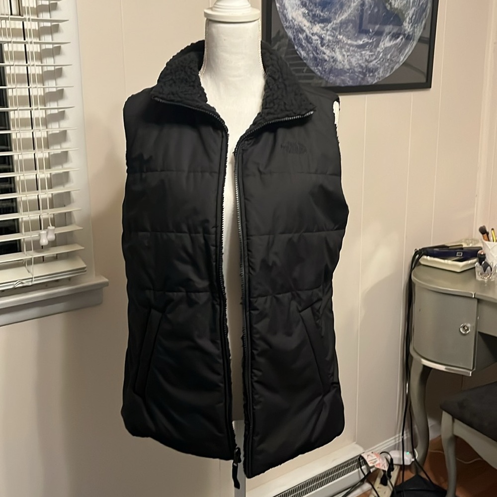 The North Face Women’s Merriewood Reversible Black Vest